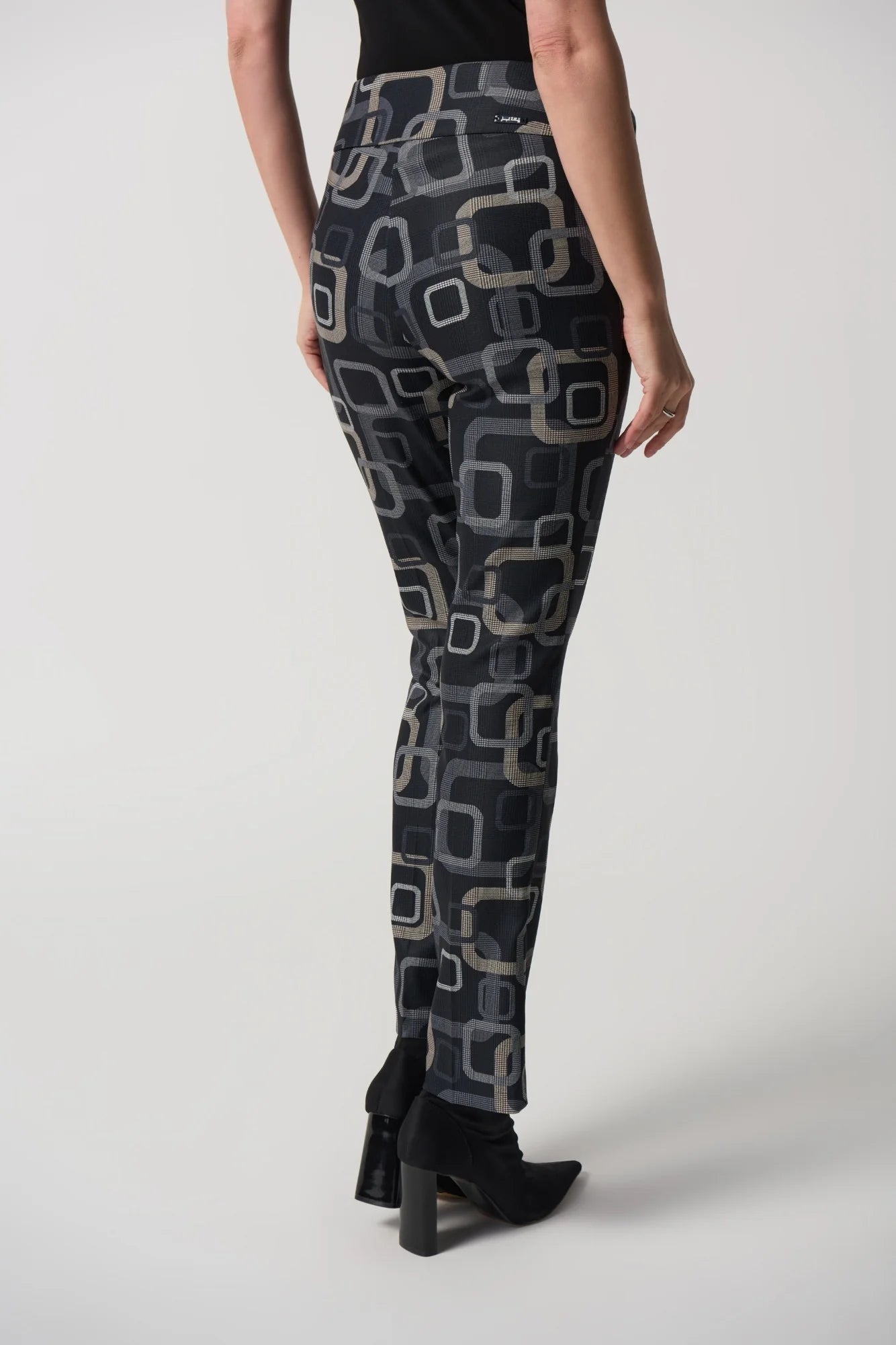 Retro Graphic Print Pant by Joseph Ribkoff