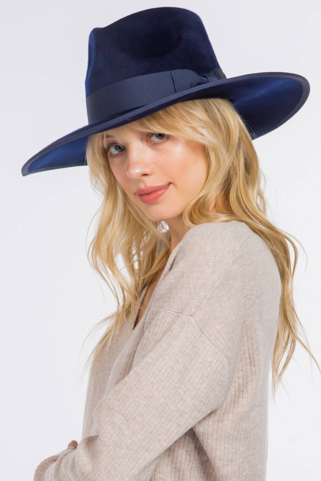 Navy wide brim brushed felt fedora
