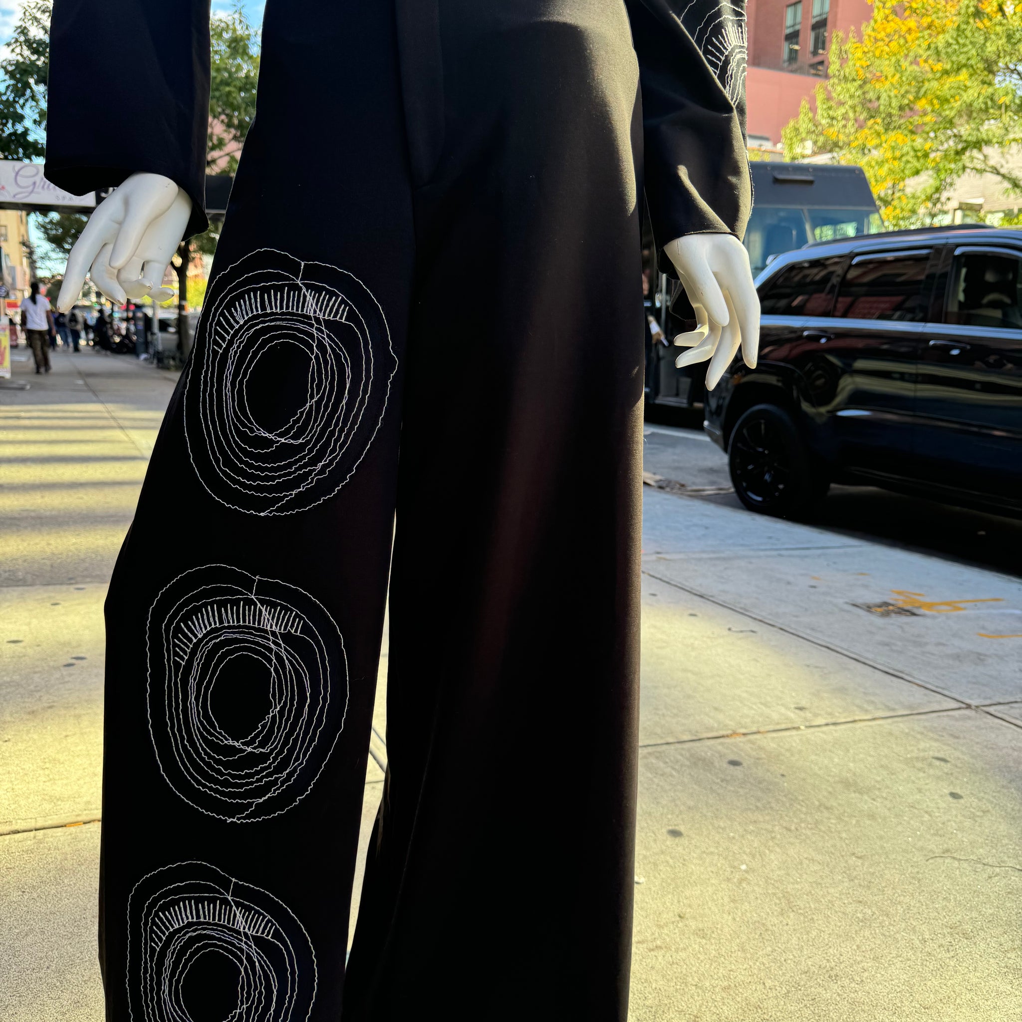 Spiral Leg Pant