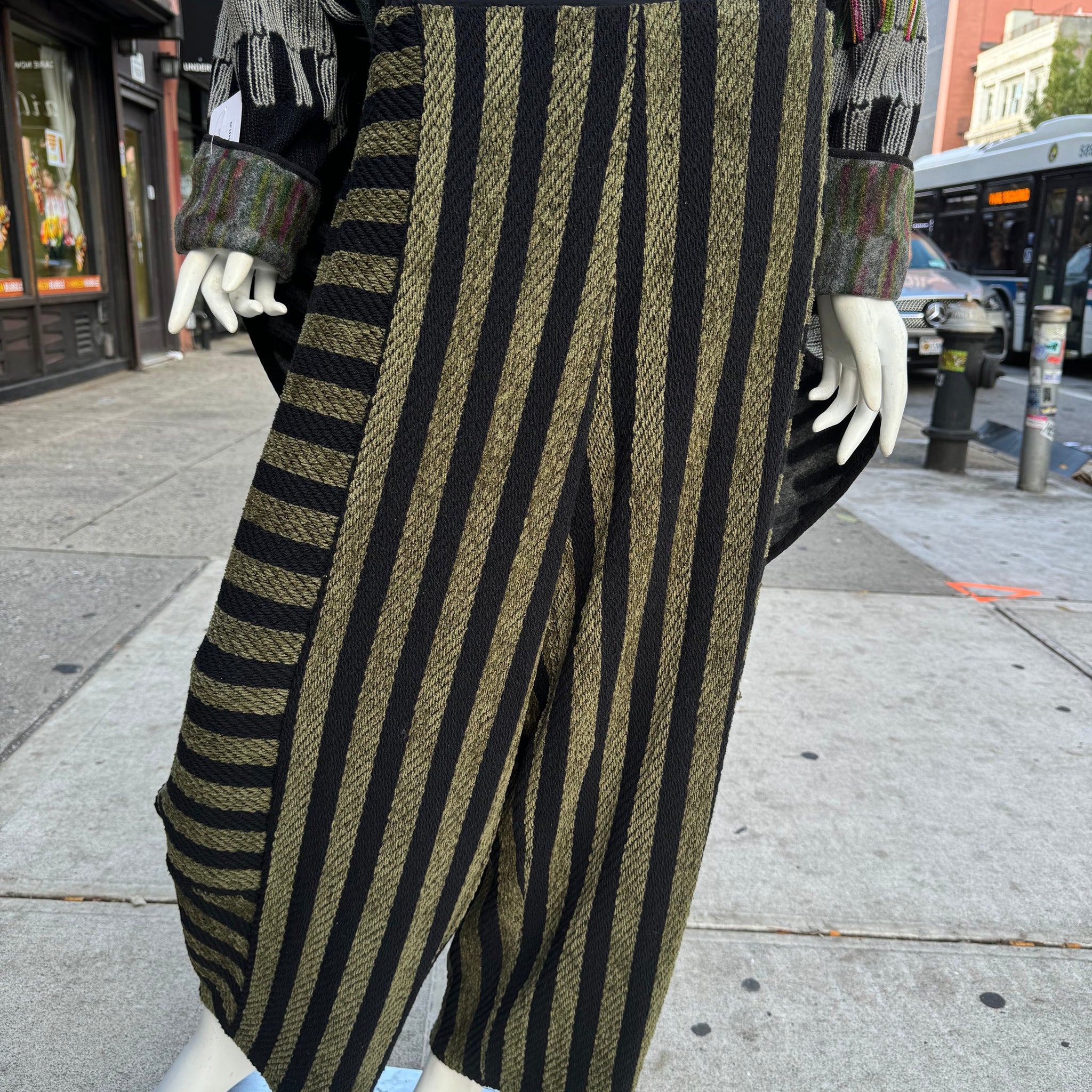 Heavy Knit Crop Pant